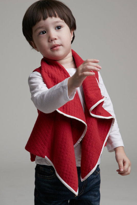 Main | 兒童 個性立裁翻領背心 | 立體剪裁 | 100% 有機棉