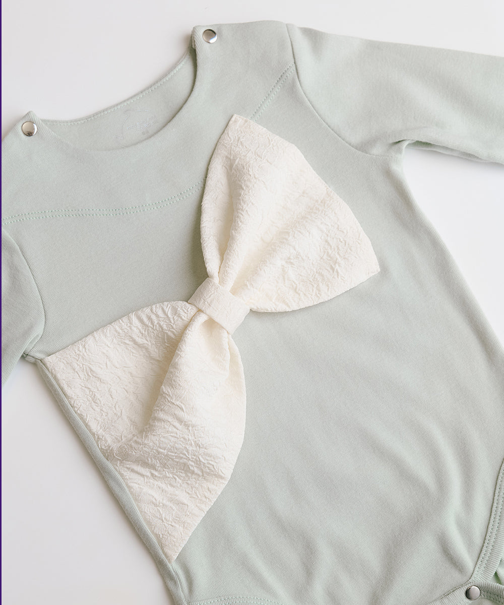 Main | Baby The gift: 3D big bow bodysuit | bow | 100% organic cotton