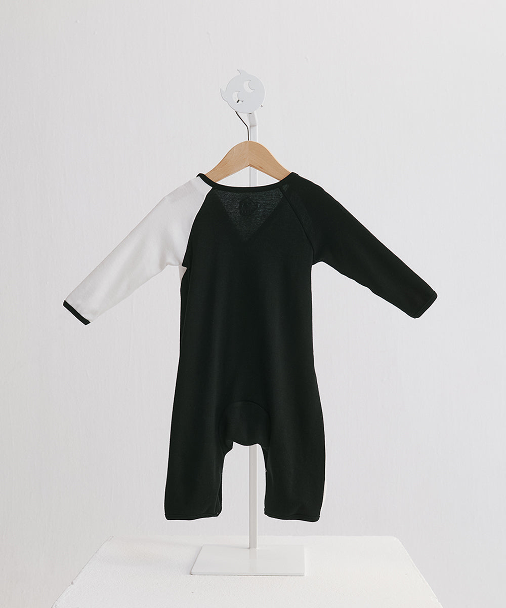 Main | Toddler asymmetrical two-tone collar bunny suit | Geometric lines | 100% organic cotton