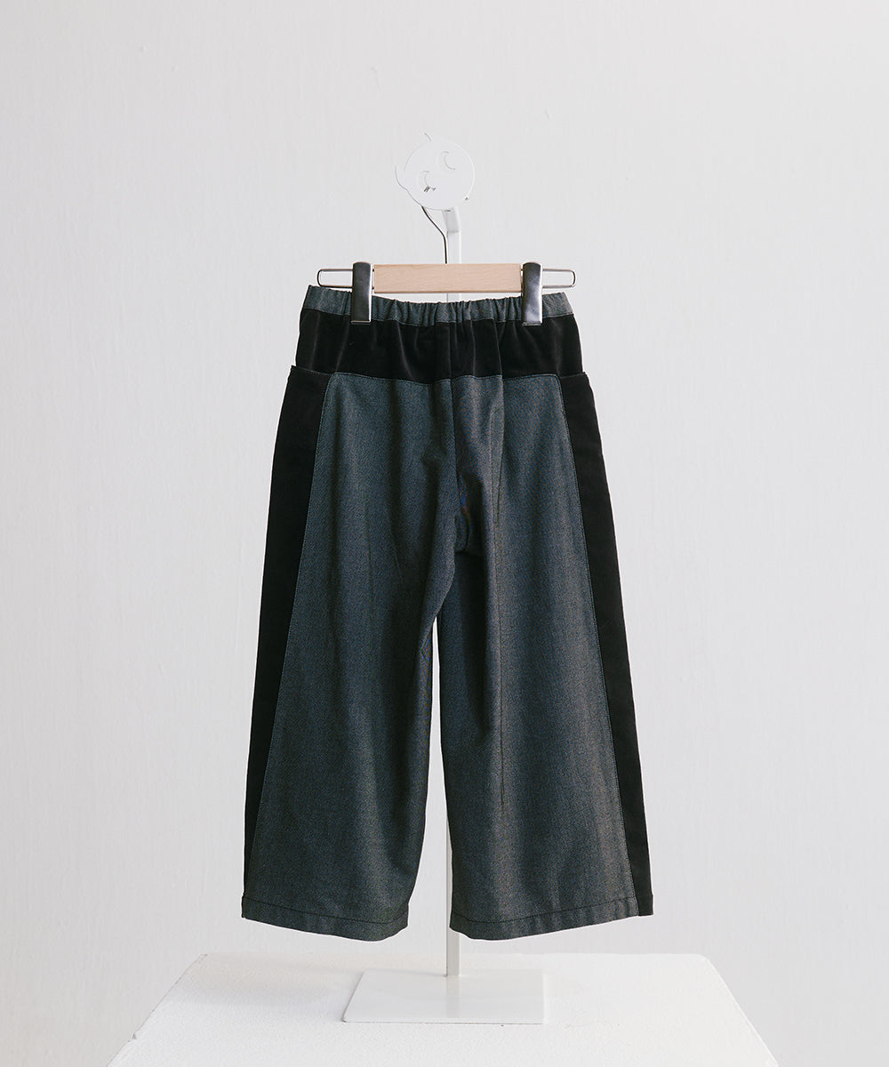 Main | Girls&