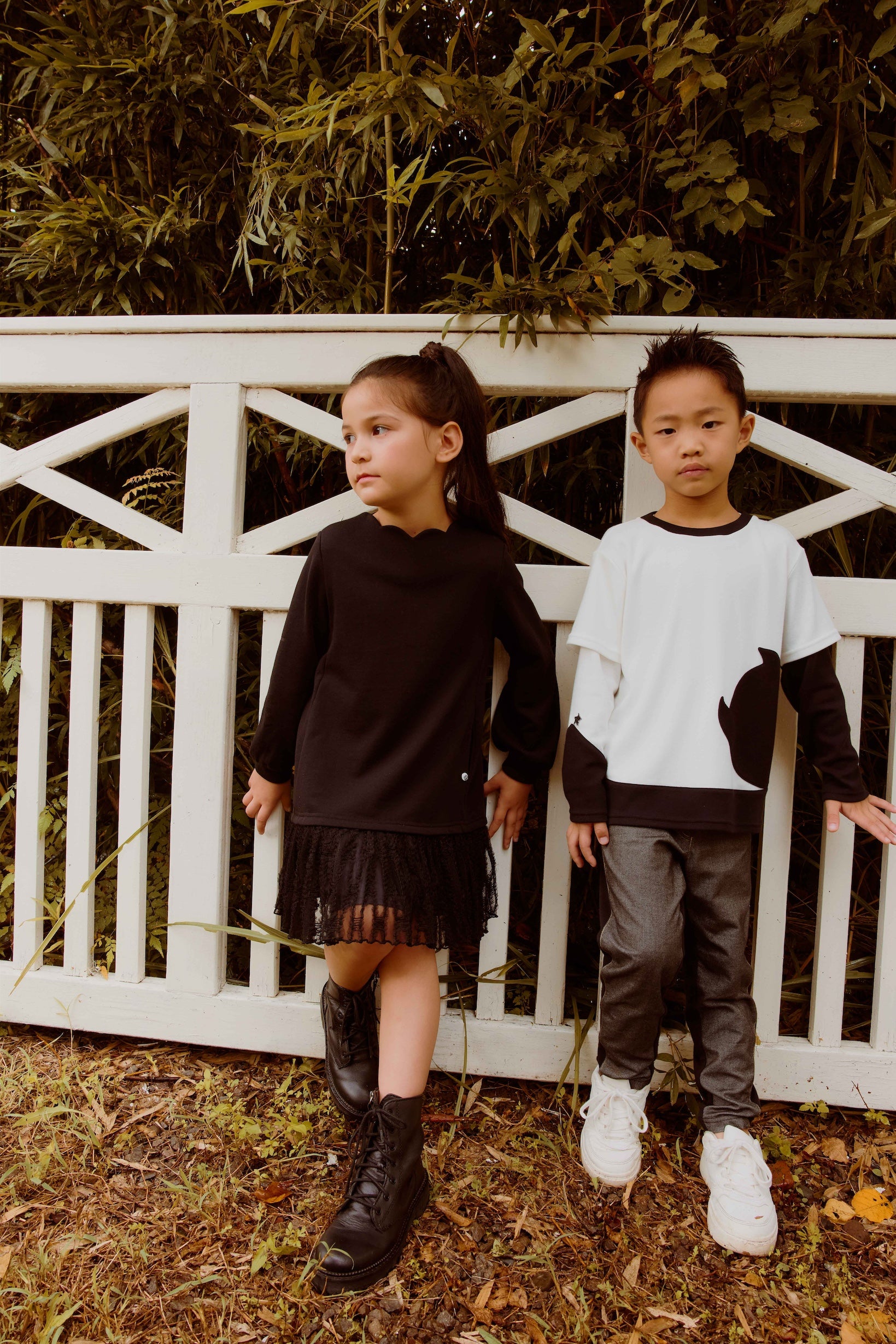 Main | Boys Hug the Elf - Organic Cotton T-SHIRT | Elf Logo | 100% organic cotton