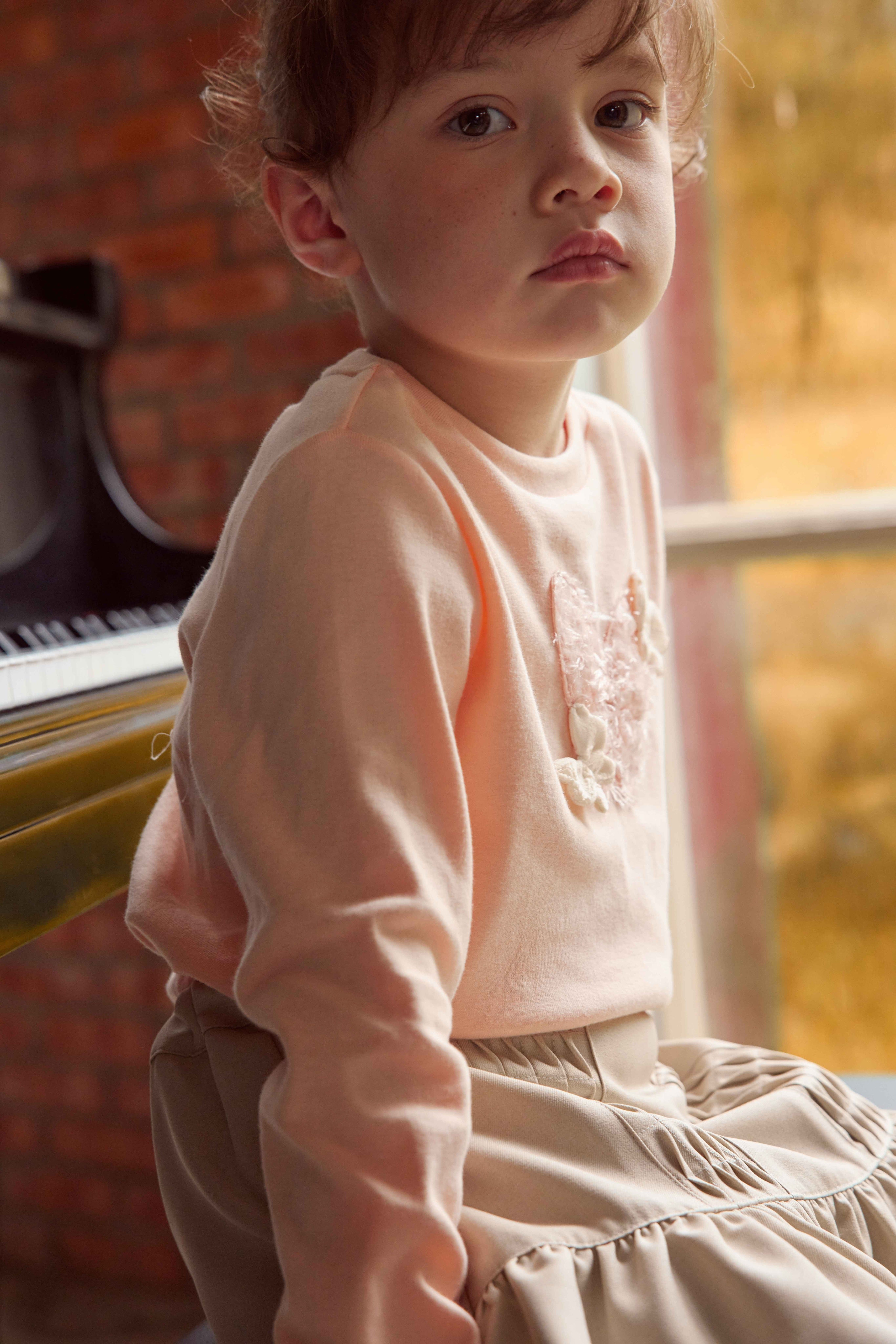 Main | Girls Butterfly Flying Top | Bow | 100% organic cotton