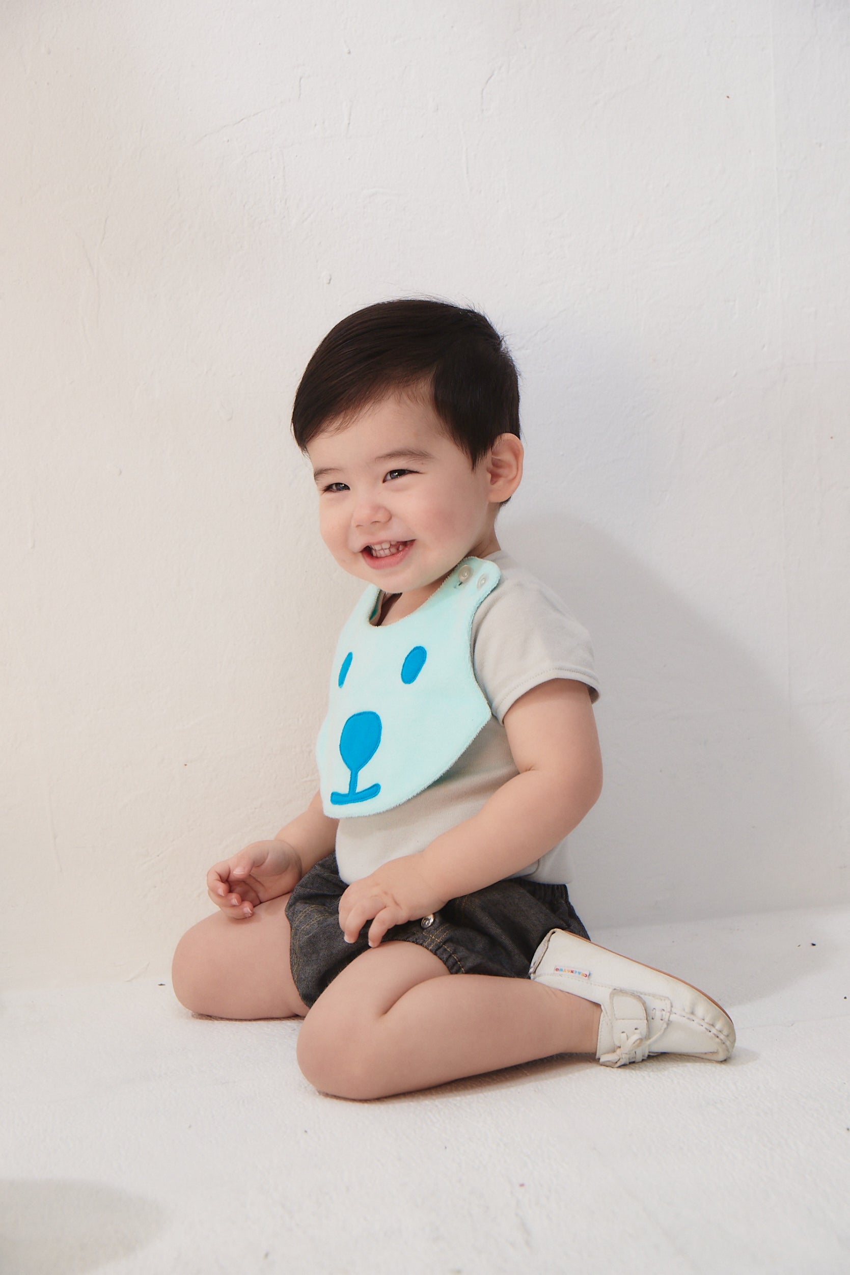 Main | 幼兒 Happy Face系列-熊寶寶圍兜包屁衣 | 動物臉 | 100% 有機棉
