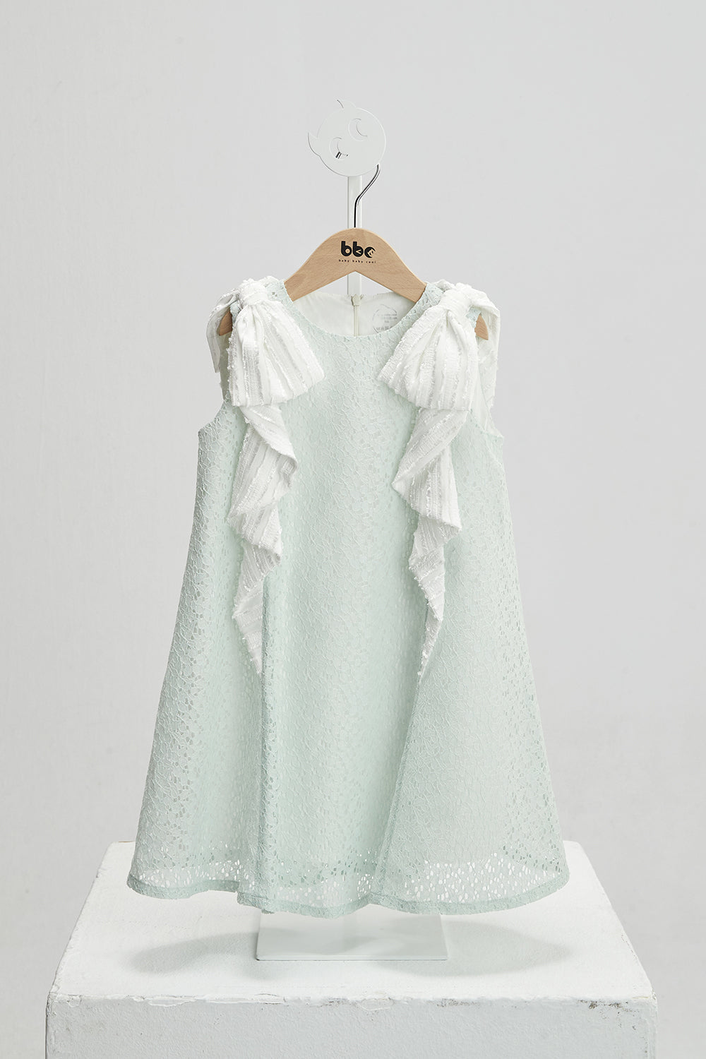 Luxury | Girls Papillon Fantasy Double Butterfly Lace Dress | Bowknot and Lotus Leaf