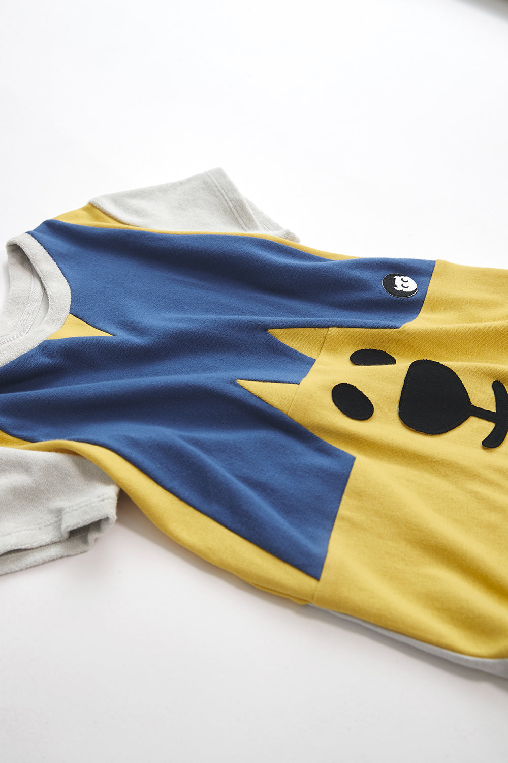 Main | Carmen Herrera Boys&