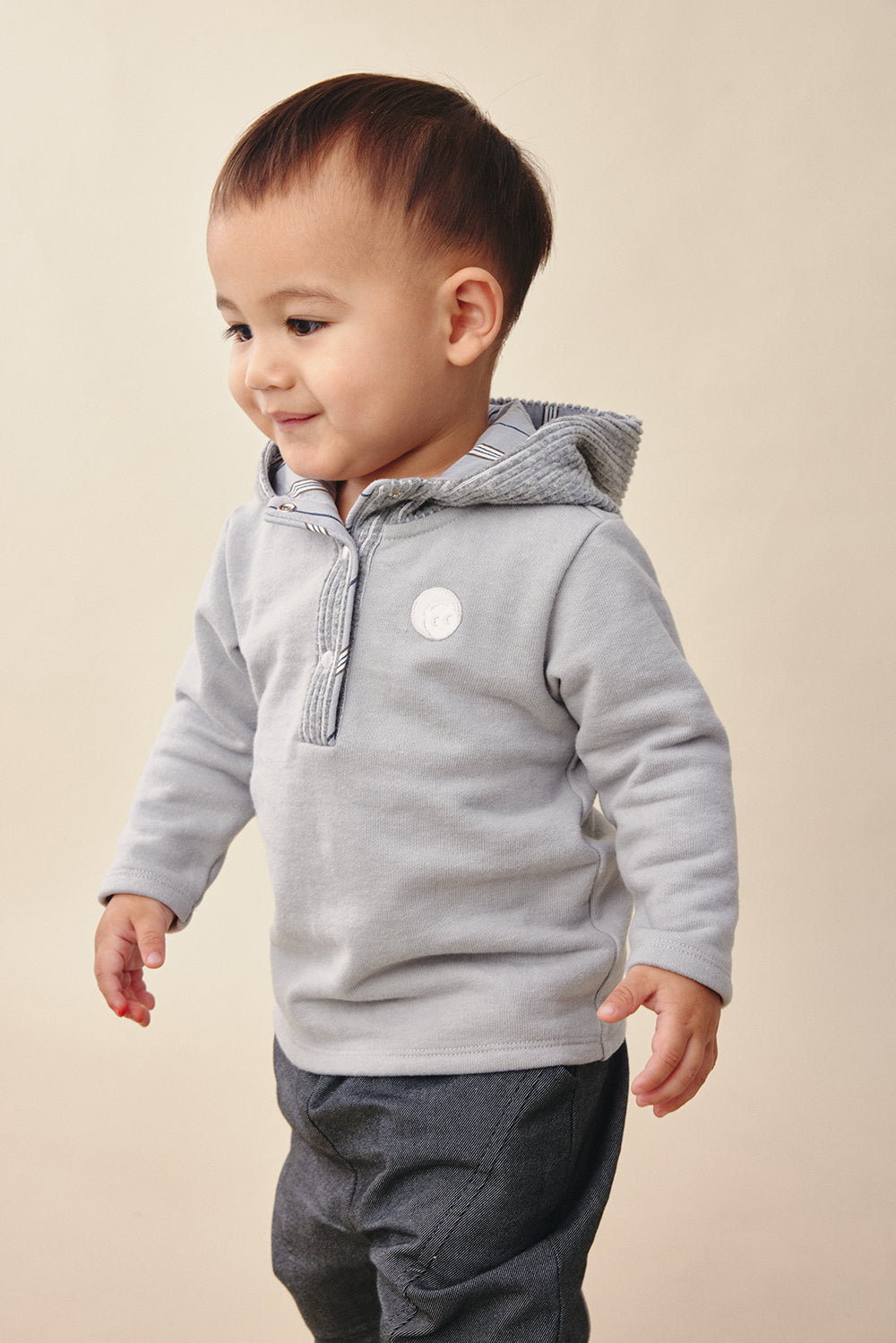 Main | 幼兒 Warm Hug拼接帽Tee | 長袖拼接 運動風 連帽設計 | 100%有機棉