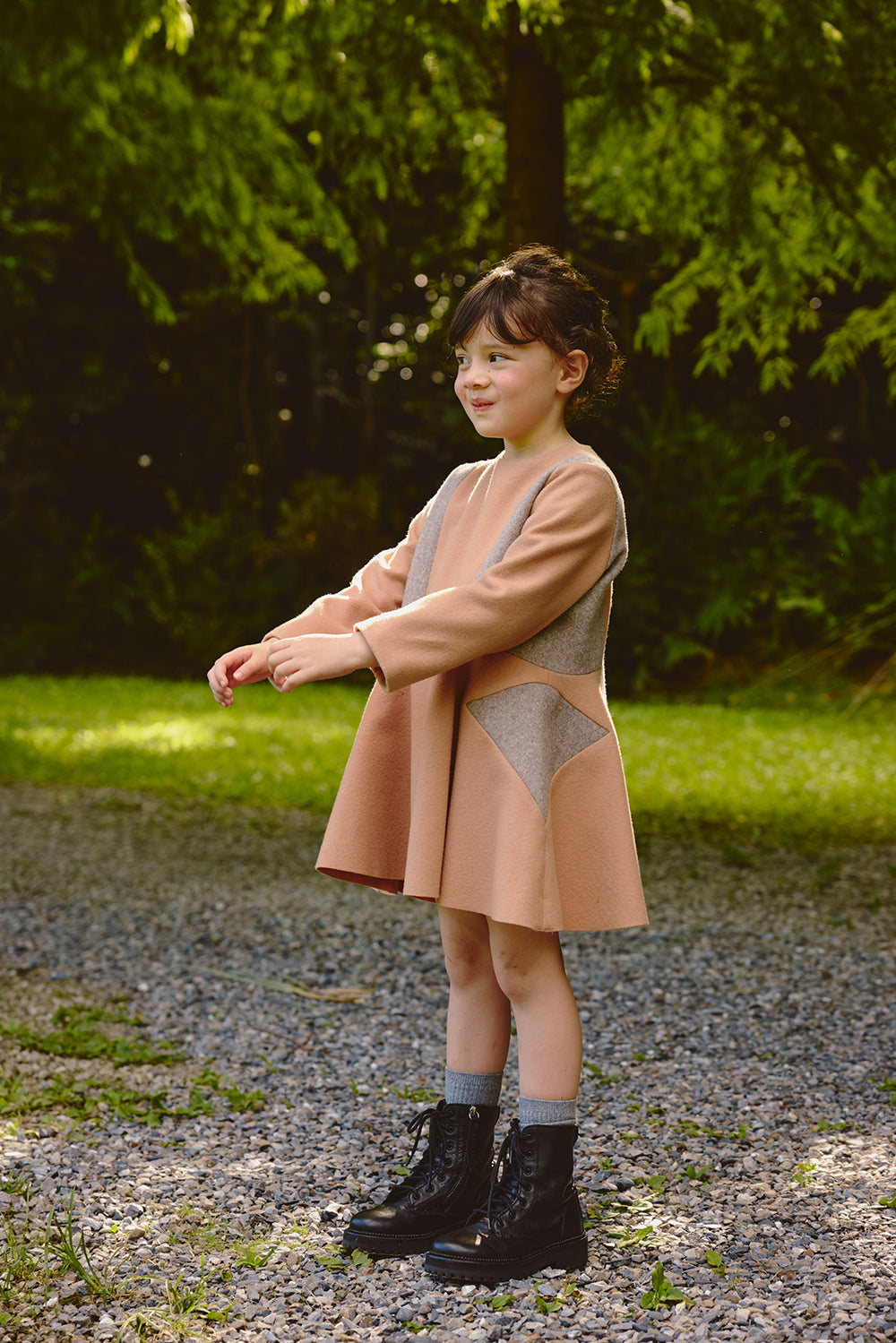 【預購】Luxury | 女童 星星拼接洋裝 | 長袖毛呢拼接 幾何 立體剪裁