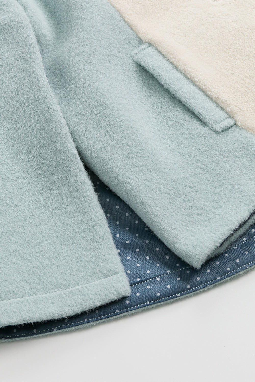 Luxury | 女童 Snuggle寶貝斗篷 | 拼接 小立領 袖型設計