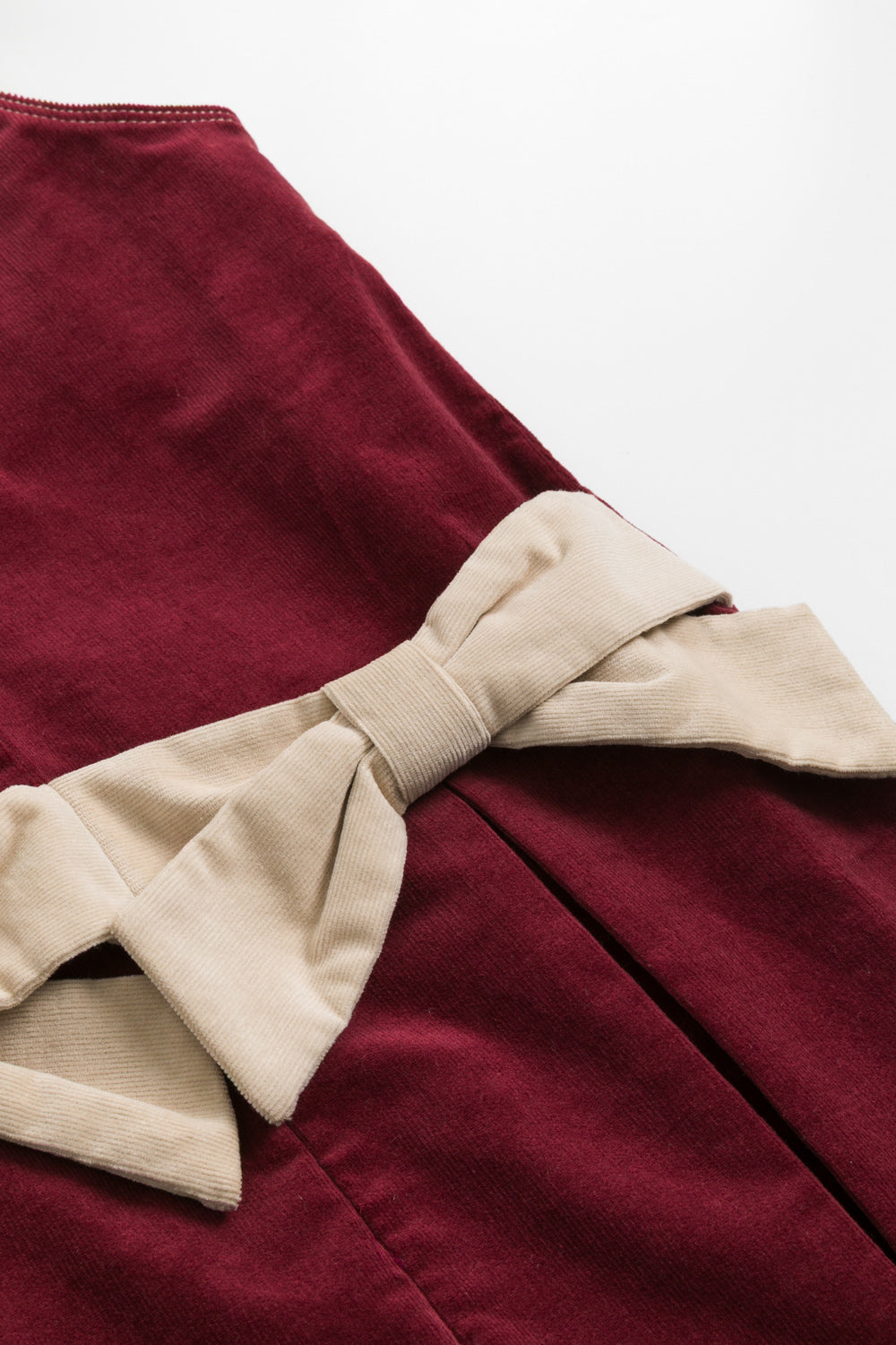 Luxury | 女童 Bowberry燈芯絨吊帶裙 | 無袖蝴蝶結 口袋設計 立體剪裁