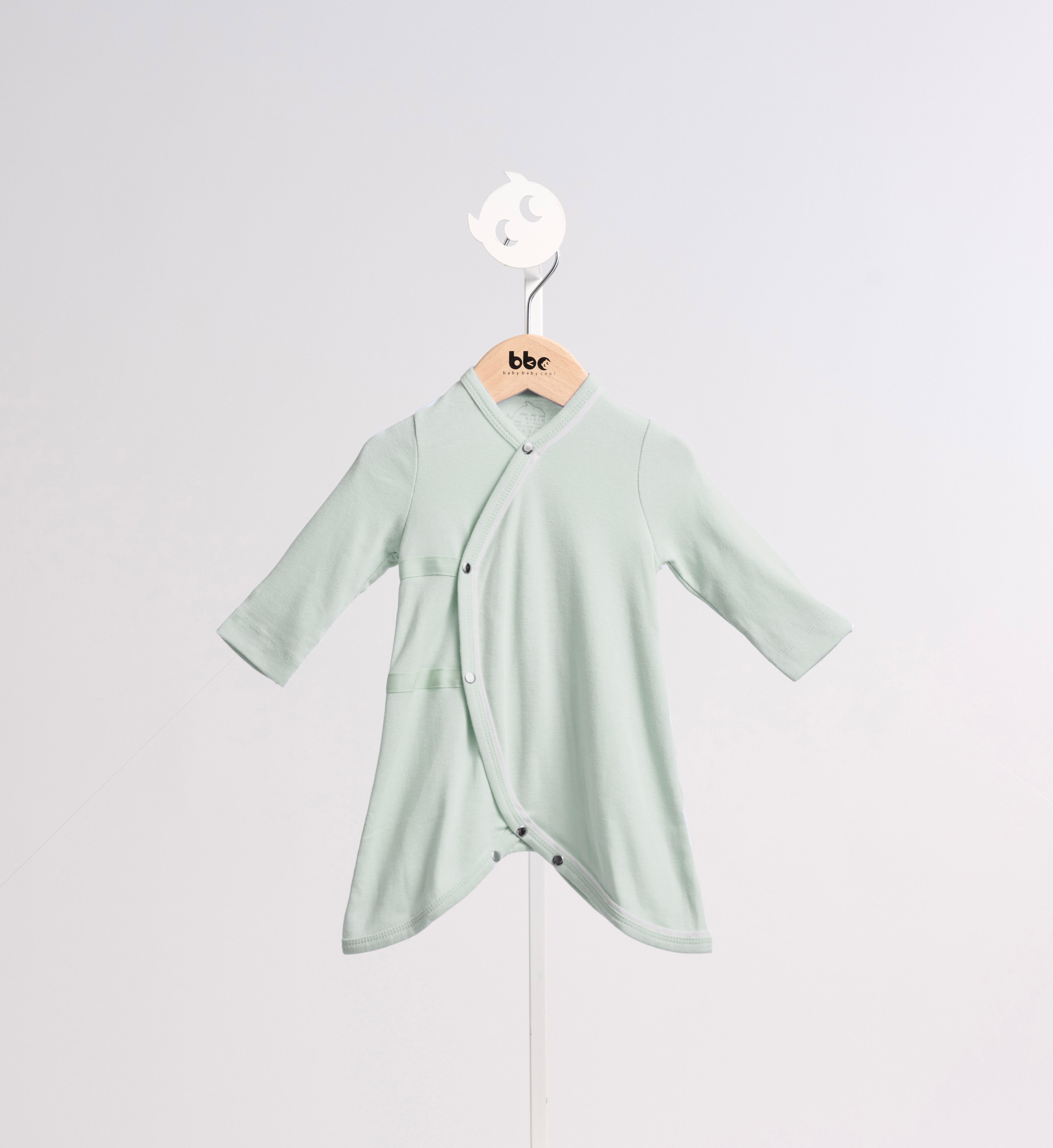 Main | 新生兒 擁抱的溫度禮盒 | 立體熊耳朵 | 100%有機棉