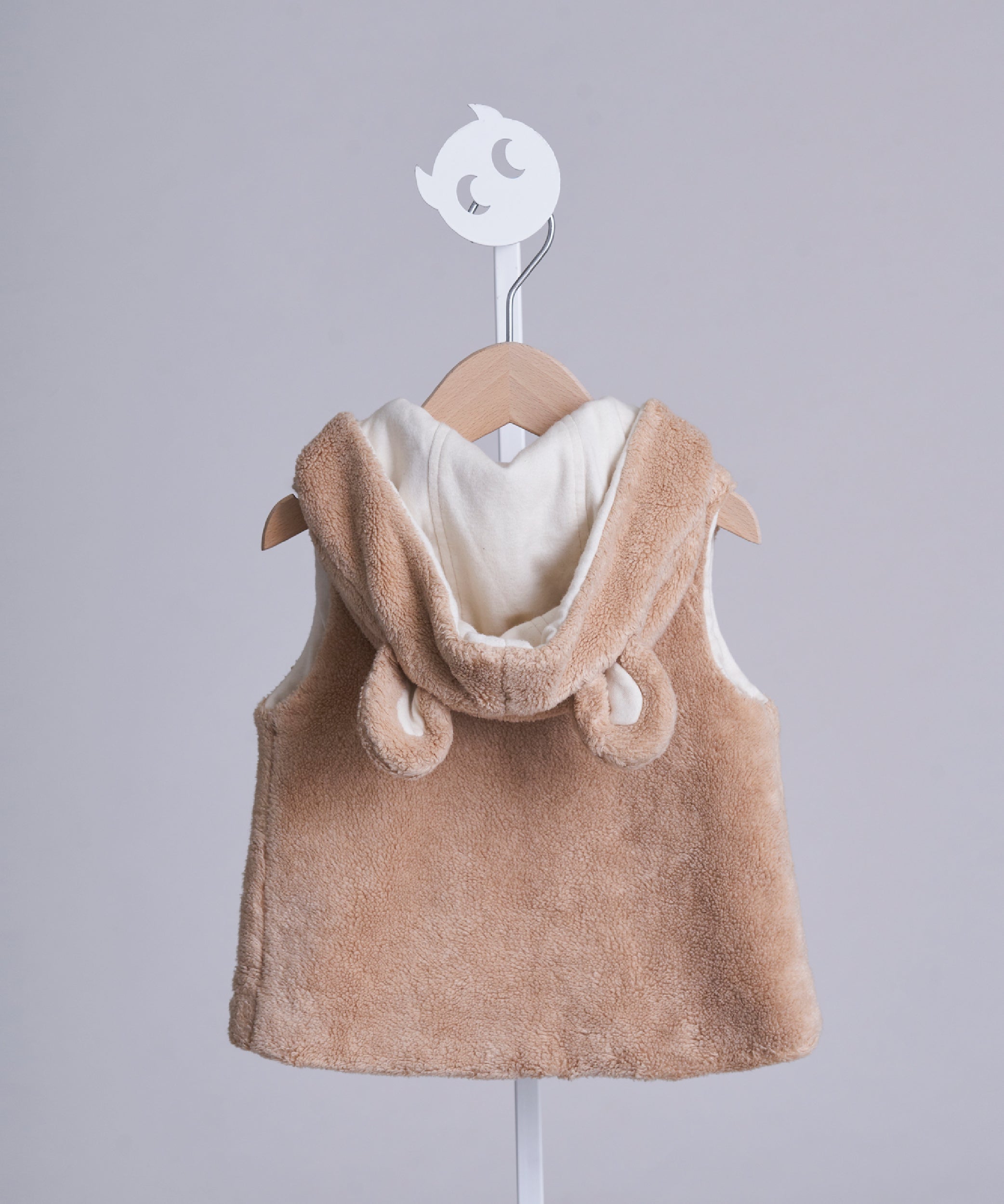 Main | 兒童 毛毛熊背心 | 立體剪裁 | 100% 有機棉