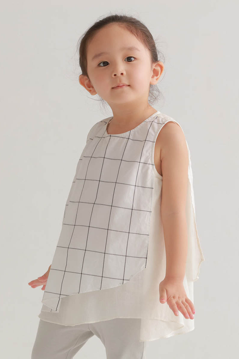 Main | Girls&