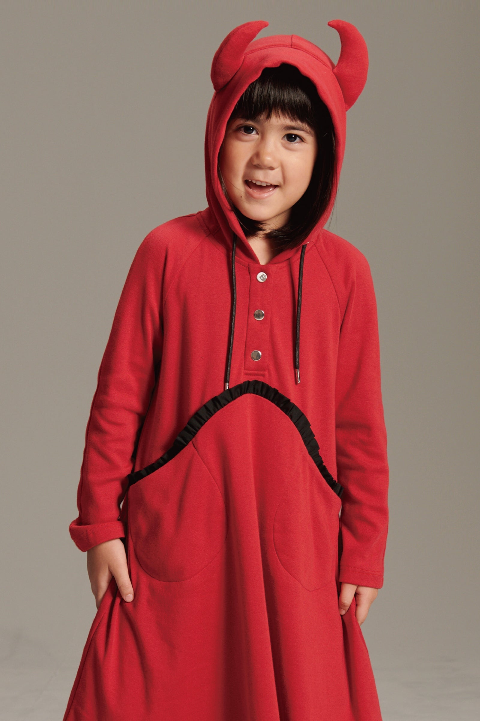 Main | 女童 小荷葉連帽洋裝 | 立體小精靈角 | 100% 有機棉