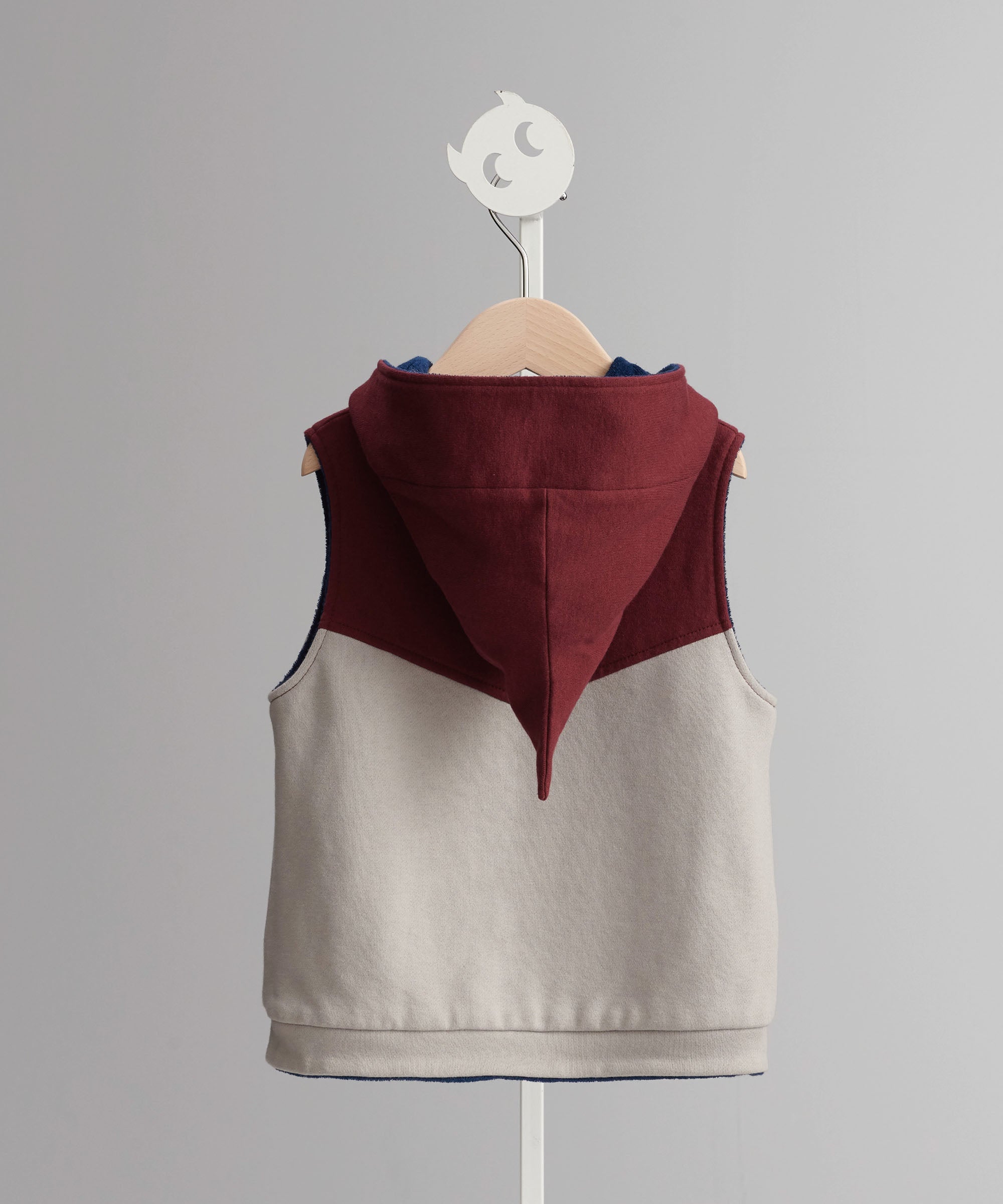 Main | 兒童 雙面穿小精靈背心 | 小精靈 Logo | 100% 有機棉