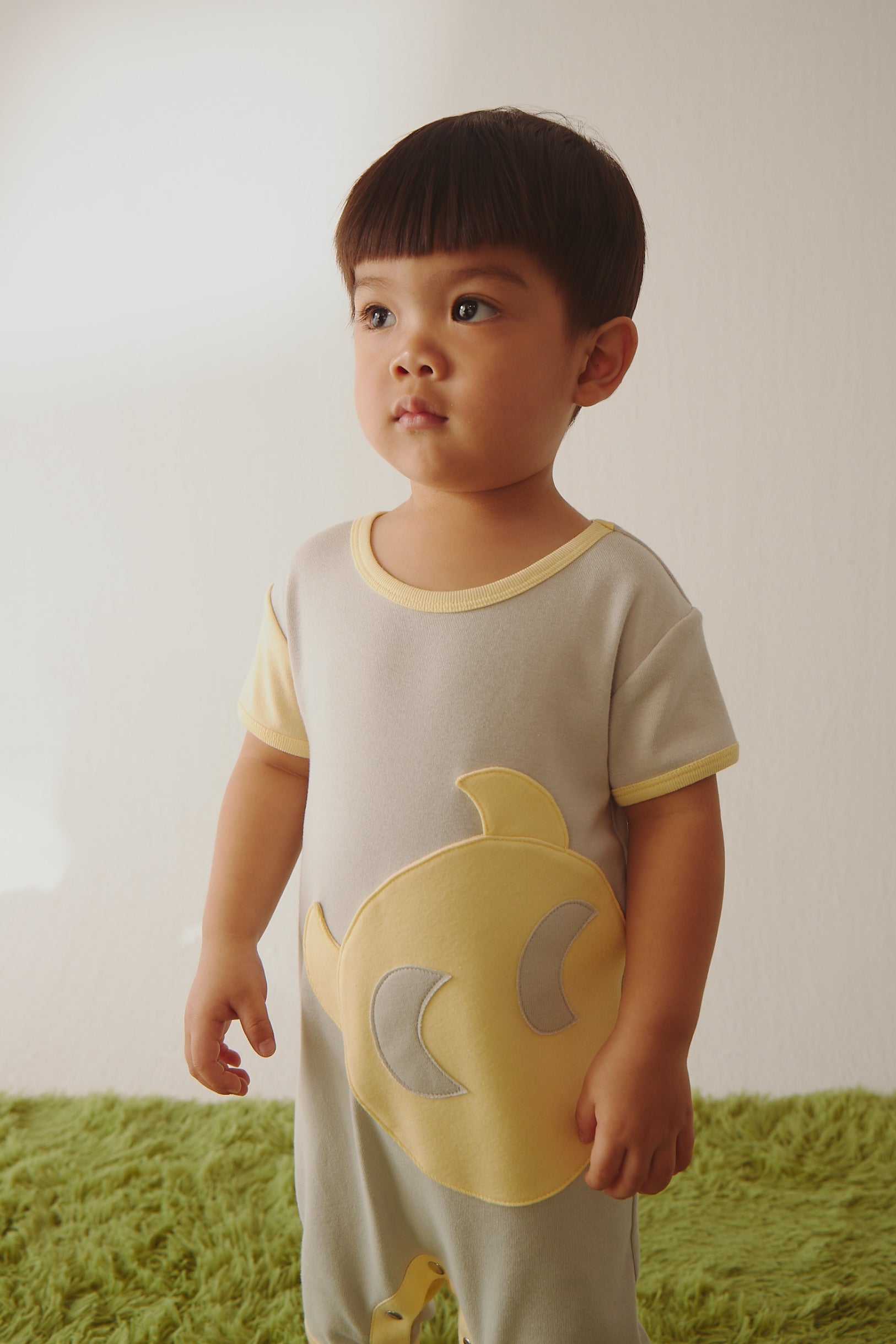 Main | 幼兒 bbc big face小精靈連身兔裝 | 小精靈 Logo | 100% 有機棉