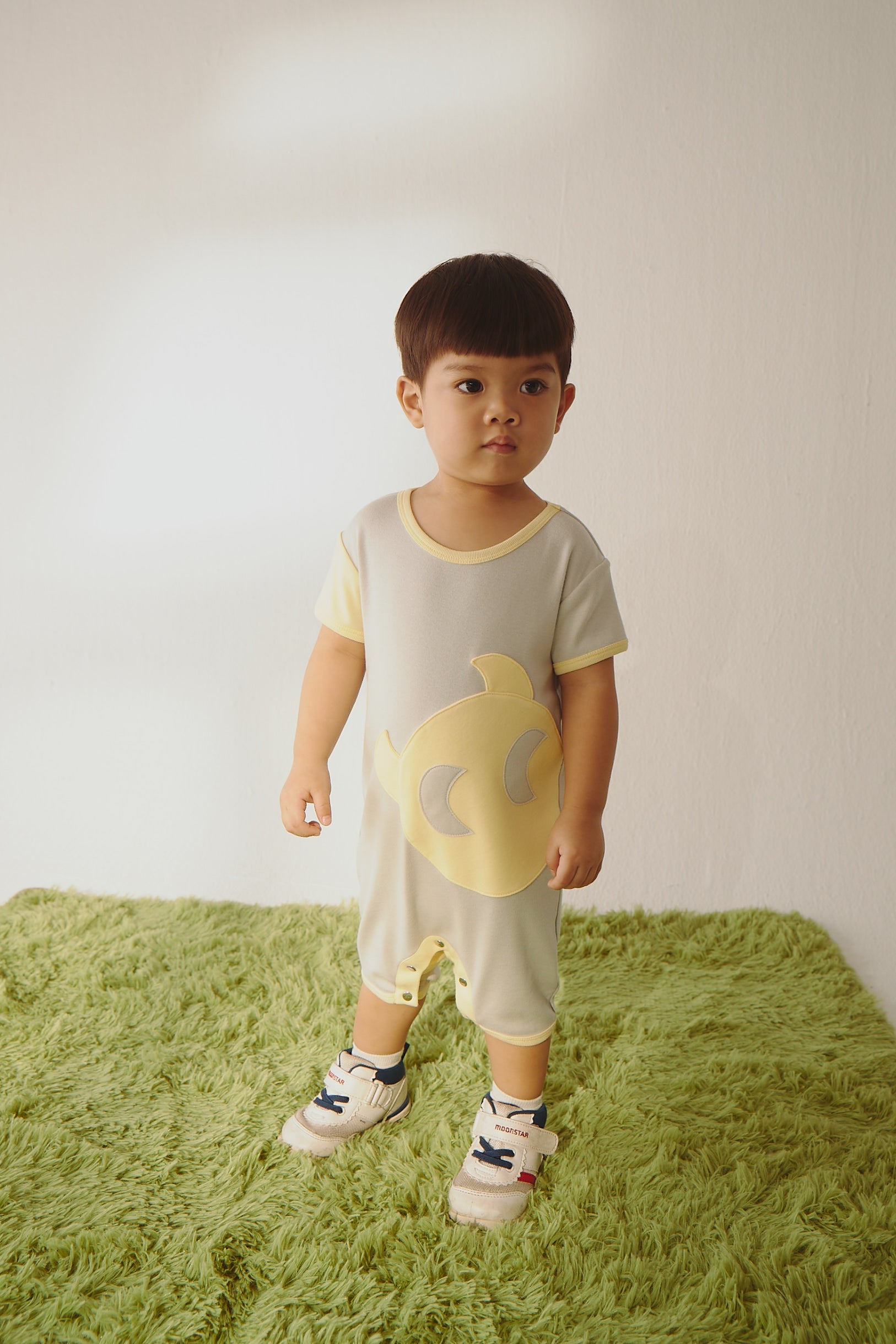 Main | 幼兒 bbc big face小精靈連身兔裝 | 小精靈 Logo | 100% 有機棉