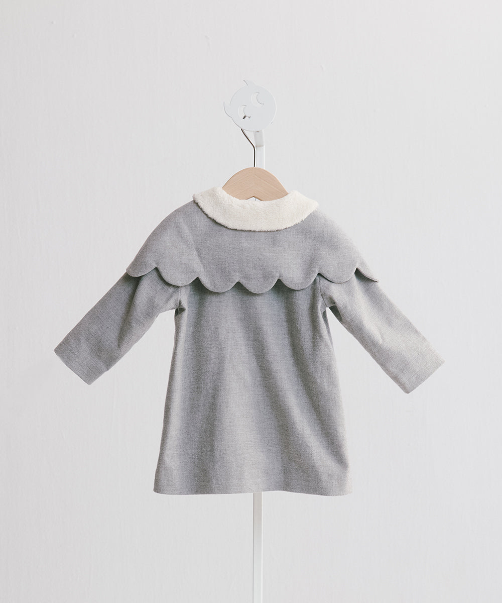 Main | 幼兒 Cupcake花瓣兩件式外套 | 長袖花瓣 花朵 可拆式 | 100%有機棉