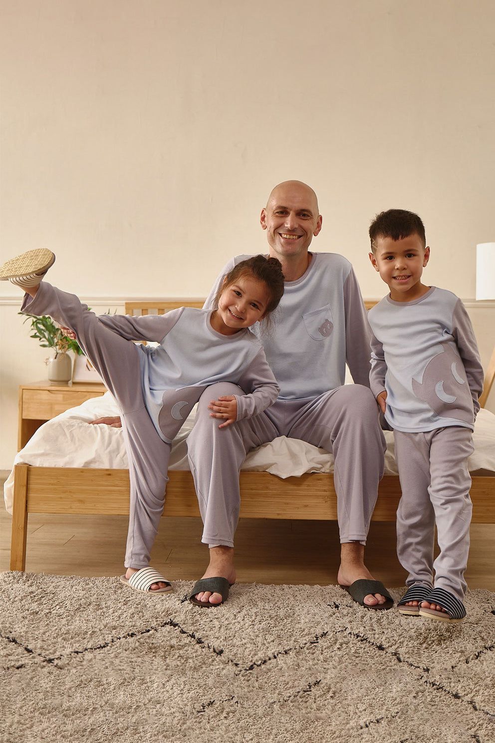 Basic | 兒童 秋冬小精靈居家套組 (大童) | 小精靈 Logo|100% 有機棉