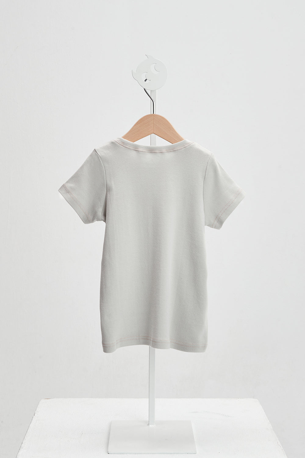 Main | 男童 Carmen Herrera 雙層口袋 T-shirt | 拼接 口袋設計 小精靈 Logo | 100% 有機棉