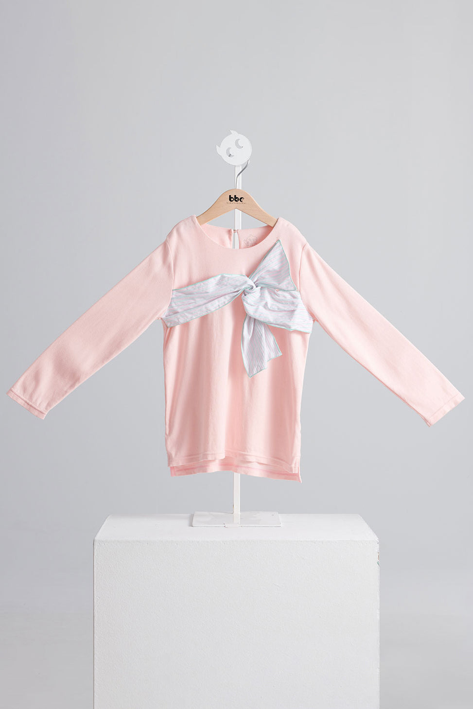 Main | Girls The gift series - 3D butterfly knot top | Bow | 100% organic cotton