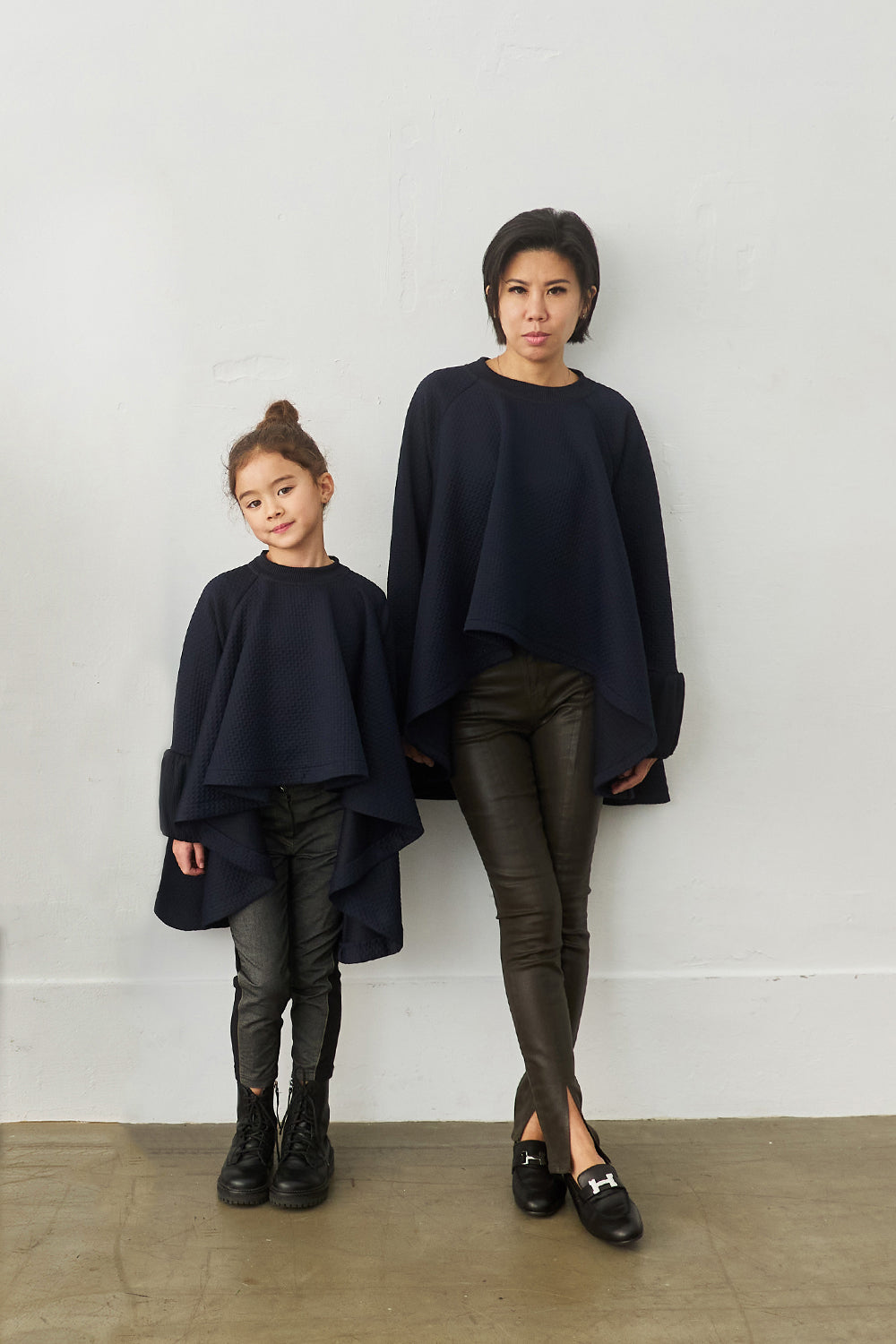 Luxury | Women｜前短後長泡袖上衣｜長袖荷葉 多層次 袖型設計