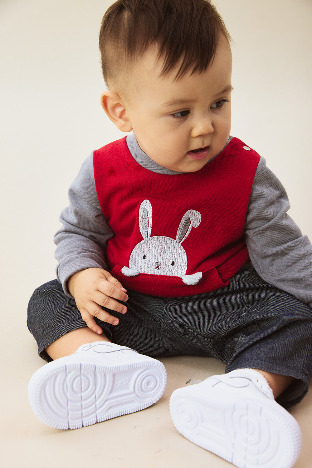 Main | 幼兒 Peek-A-Boo 兔子刺繡大口袋肩開扣長袖上衣