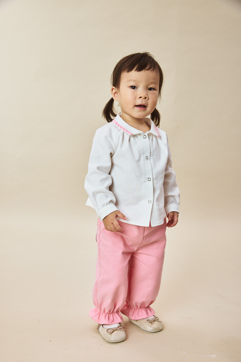 Main | 幼兒 Amelie 波浪織帶領細褶有機棉長袖襯衫