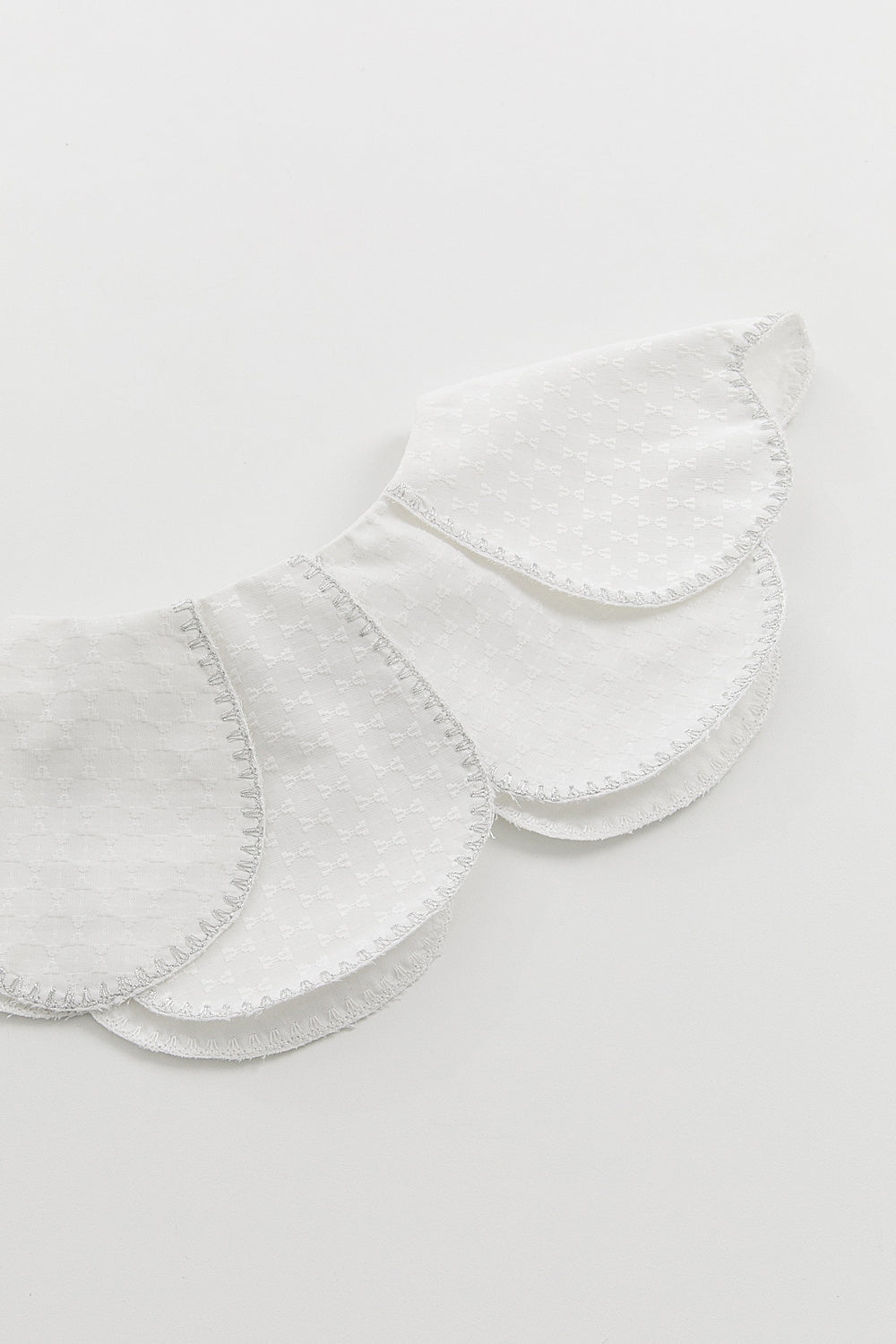 【預購】Luxury | 女童 Petal Trim 可拆式花瓣披肩