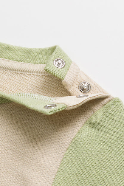 Main | 幼兒 Peek-A-Boo 兔子刺繡大口袋肩開扣長袖上衣