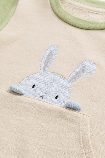 Main | 幼兒 Peek-A-Boo 兔子刺繡大口袋肩開扣長袖上衣