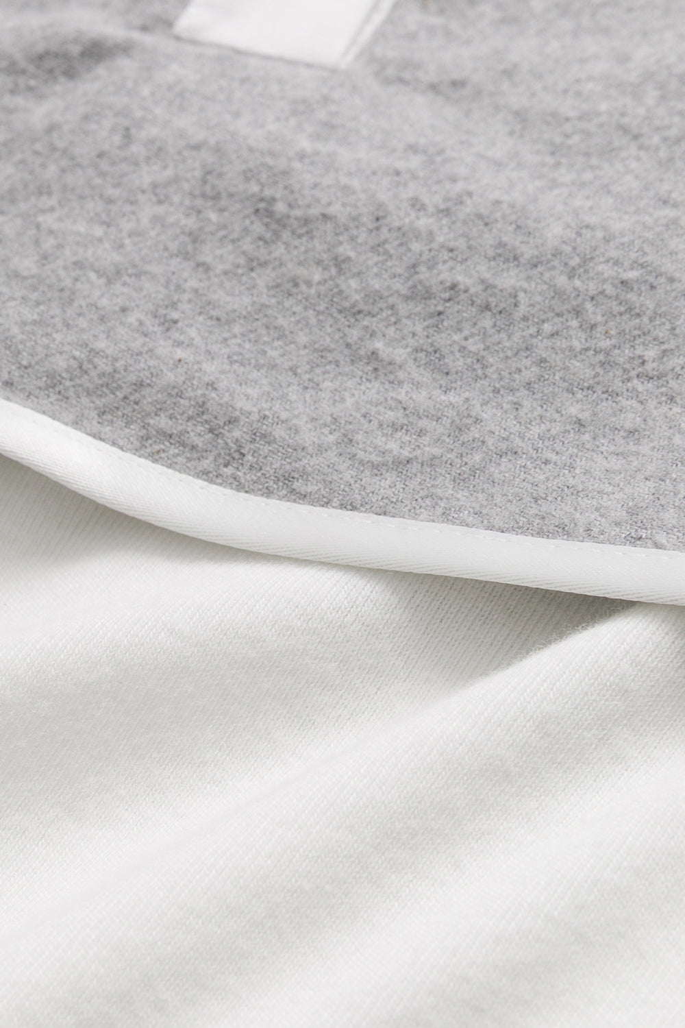 Main | 幼兒 Arthur 西裝領蝴蝶領結拼接長袖連身兔裝