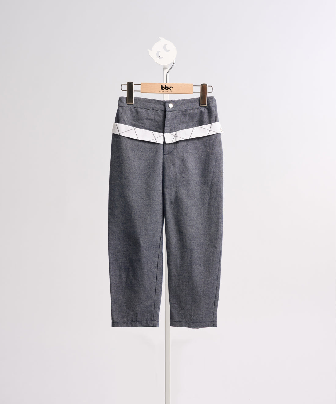 Stylish turn-down denim trousers