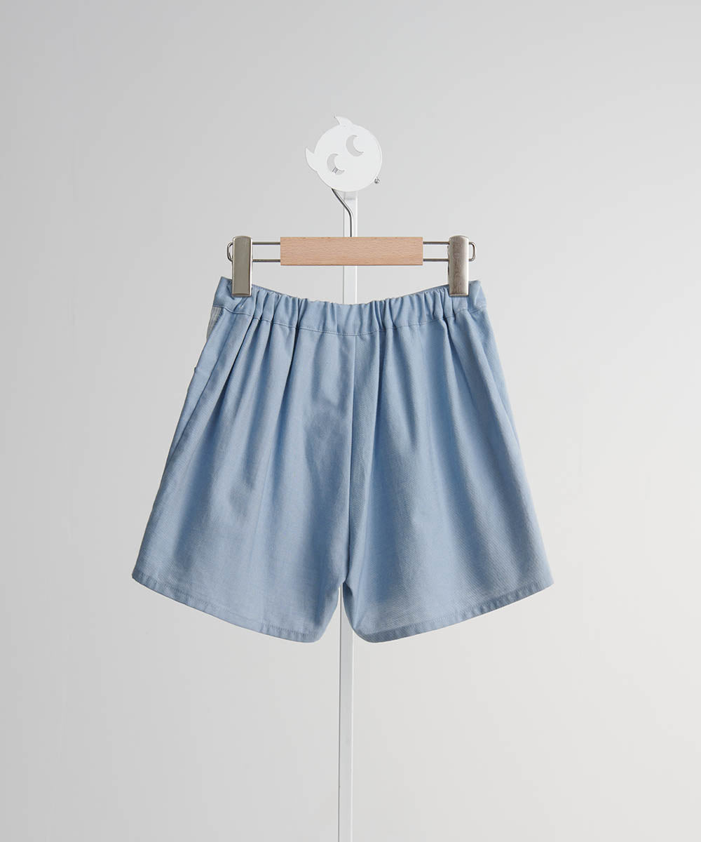 Western denim shorts